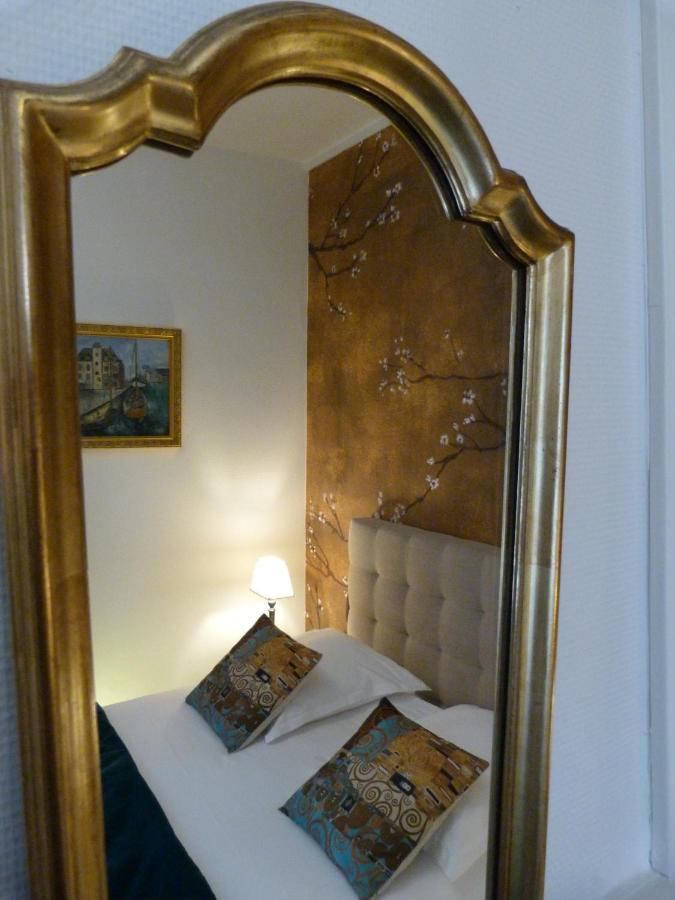 Hotel Le Bretagne วานส์ ภายนอก รูปภาพ