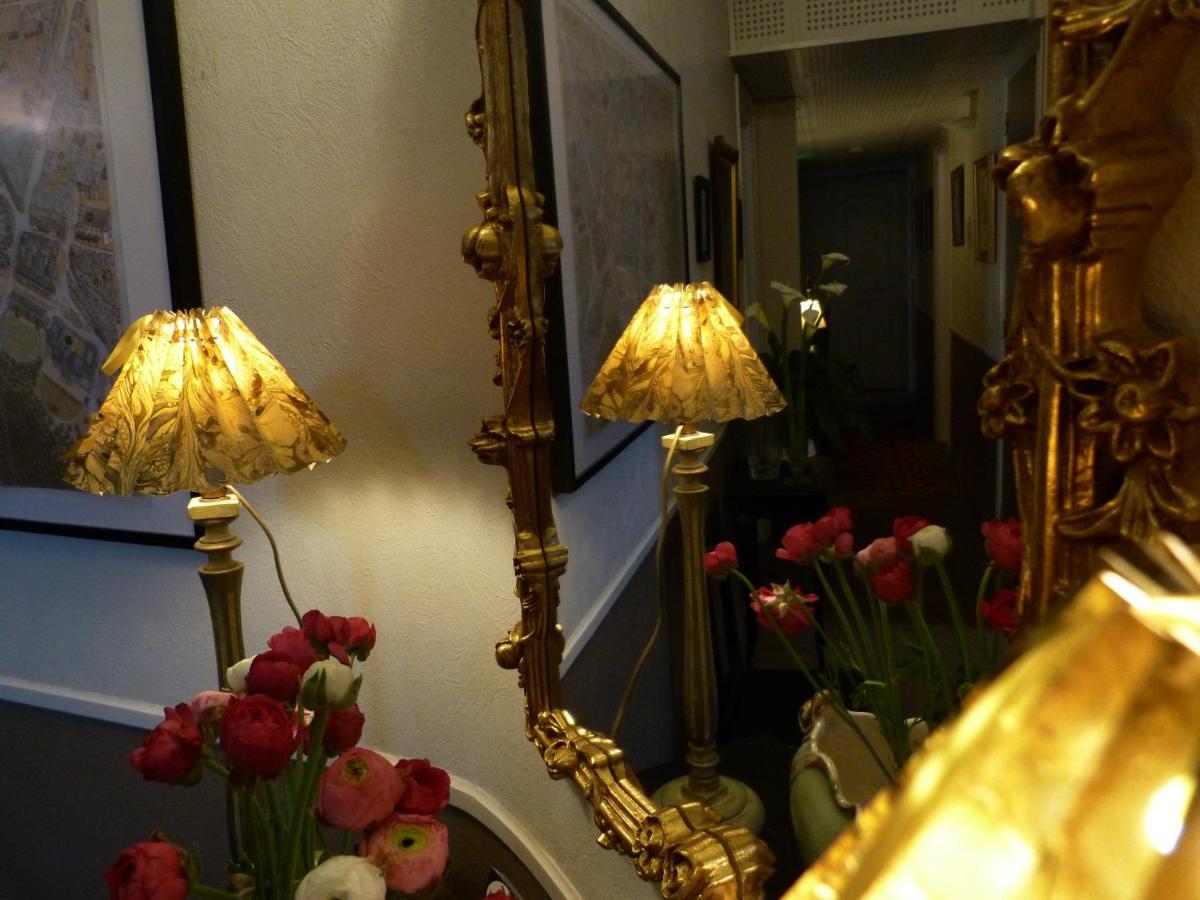 Hotel Le Bretagne วานส์ ภายนอก รูปภาพ