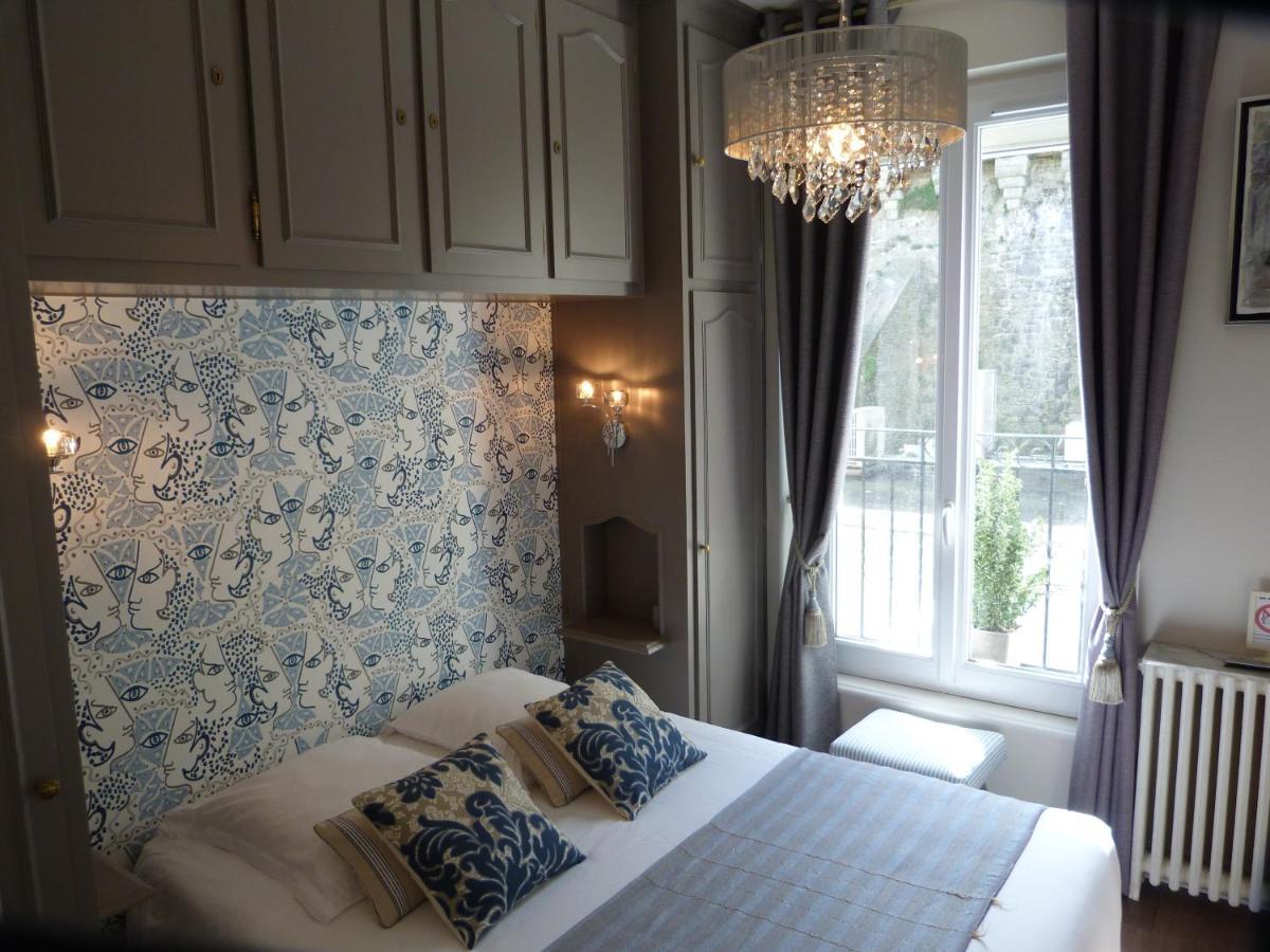 Hotel Le Bretagne วานส์ ภายนอก รูปภาพ