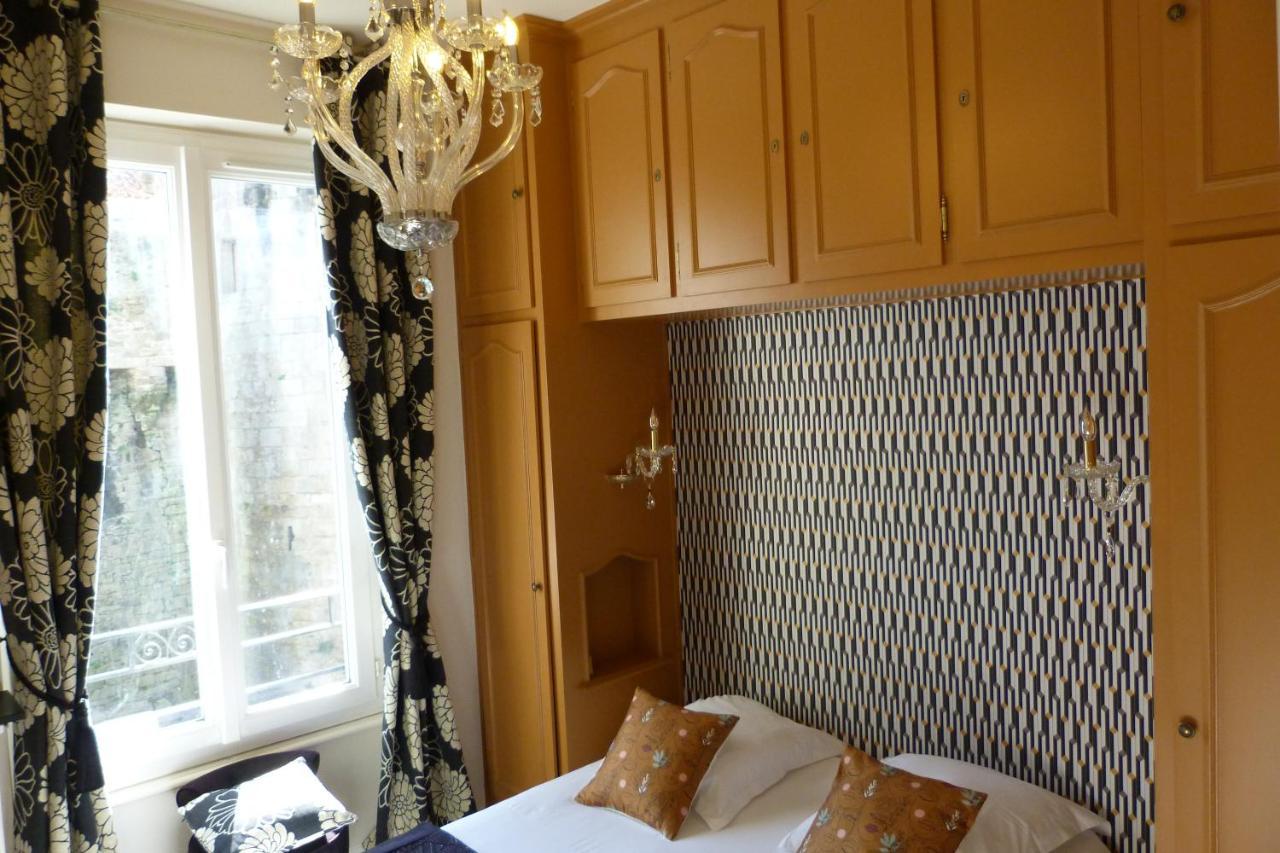 Hotel Le Bretagne วานส์ ภายนอก รูปภาพ