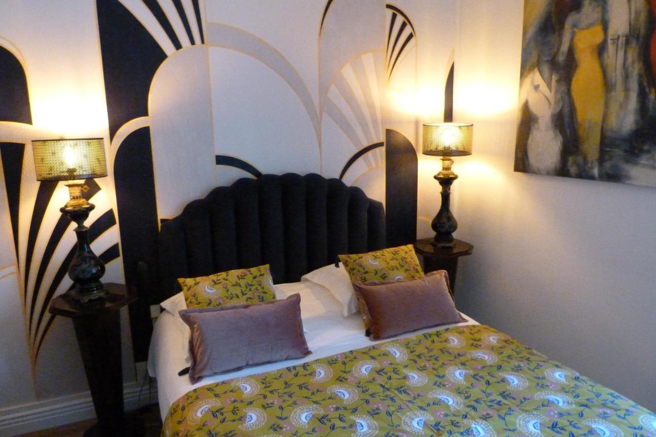 Hotel Le Bretagne วานส์ ภายนอก รูปภาพ