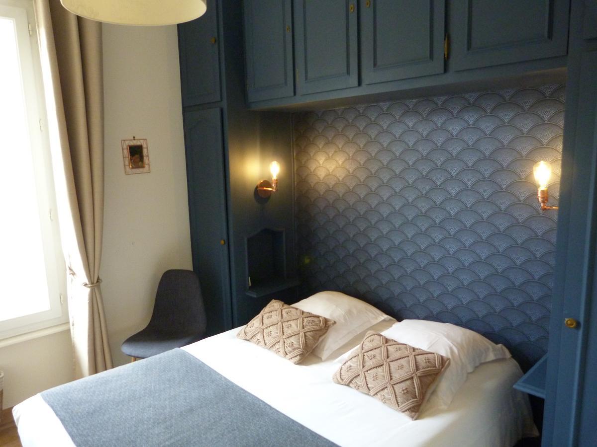 Hotel Le Bretagne วานส์ ภายนอก รูปภาพ